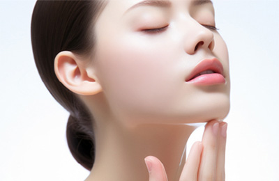 脂肪以外も含めた皮下組織全般の引き締め効果あり