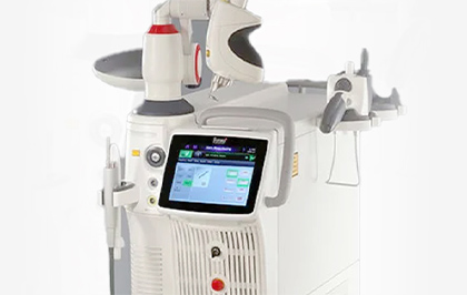 フォトナレーザー