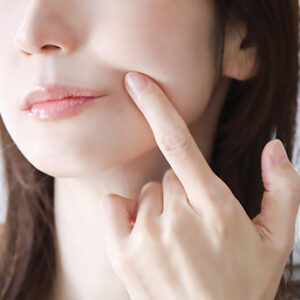 失敗しないジョールファット除去とは？へこみ・くぼみを防ぐために